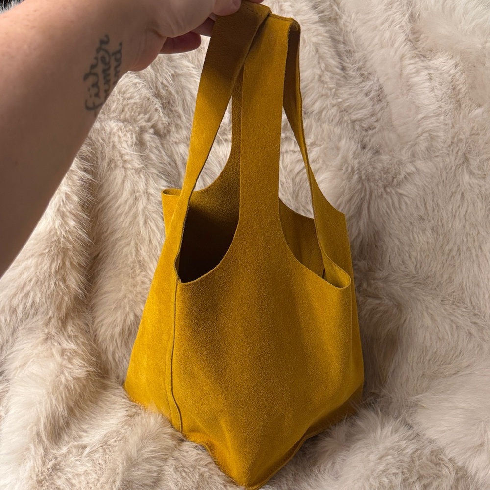 Leather Yellow mini bucket Bag